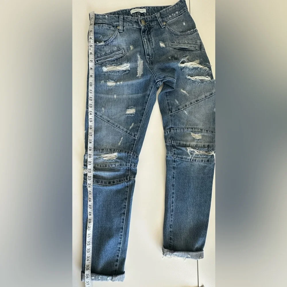 Pierre Balmain Women’s Distressed Blue Jeans size 24